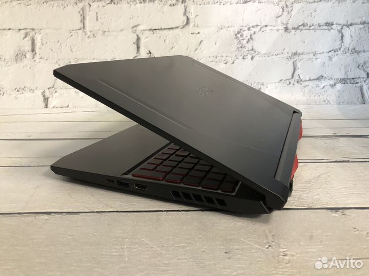 Игровой ноутбук Acer nitro 5