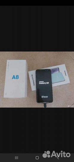 Телефон Samsung a8