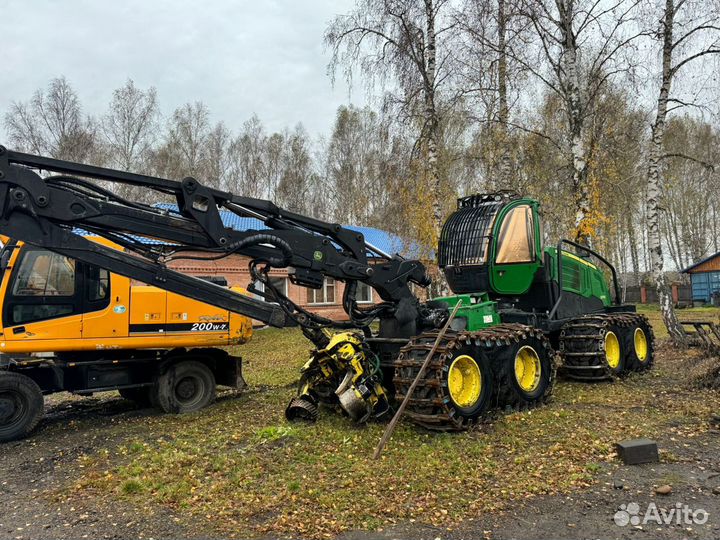 Харвестер John Deere 1270Е