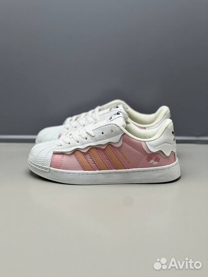 Женские кроссовки Adidas Superstar