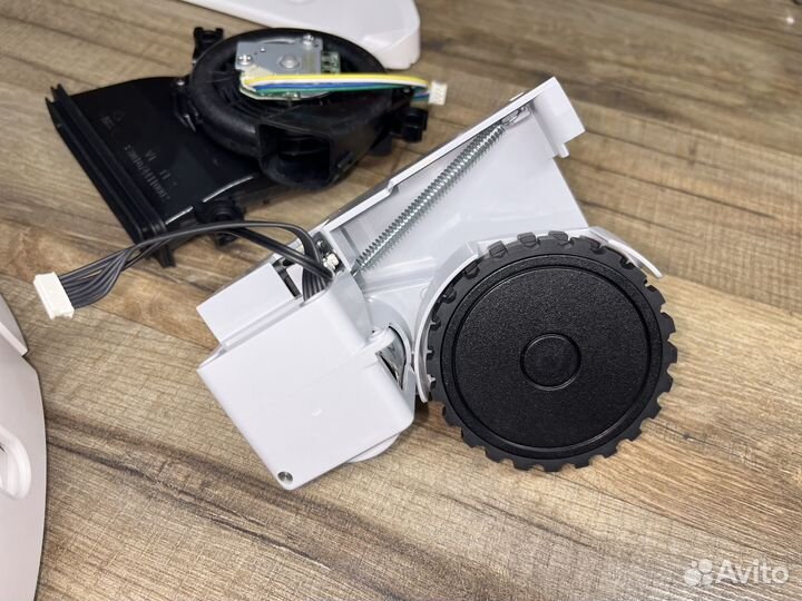 Запчасти для робота пылесоса Lydsto R1D