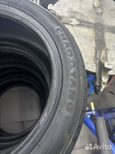 ChaoYang SU318A 215/60 R17