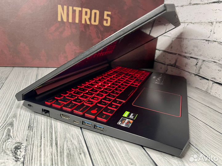 Игровой ноутбук Acer Nitro 5 GTX1650/SSD 15.3