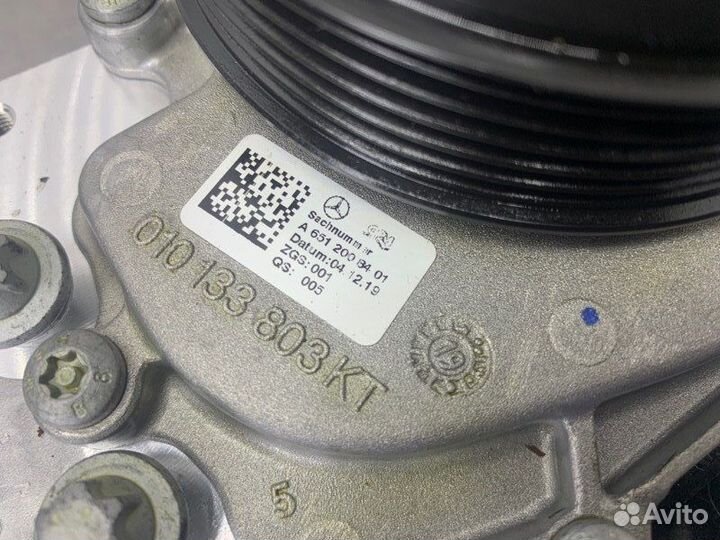 Помпа Mercedes V-Class W447 OM651 2.2 CDI 2019