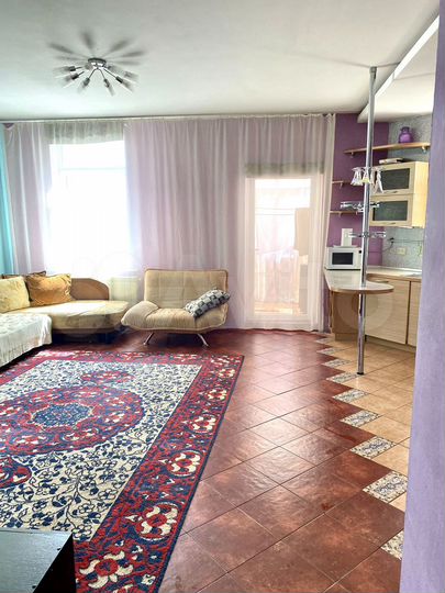 3-к. квартира, 82 м², 3/4 эт.