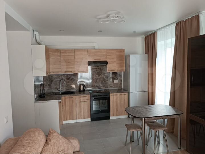 3-к. квартира, 60 м², 4/25 эт.