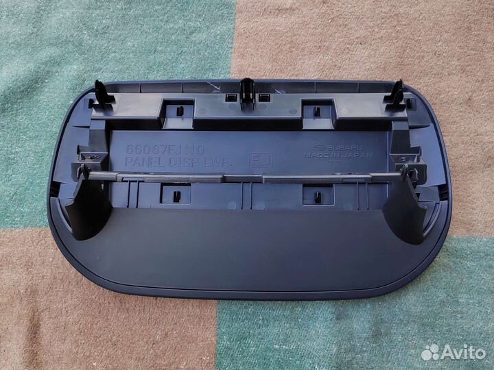 Панель дисплея торпедо Subaru Forester 4 2014