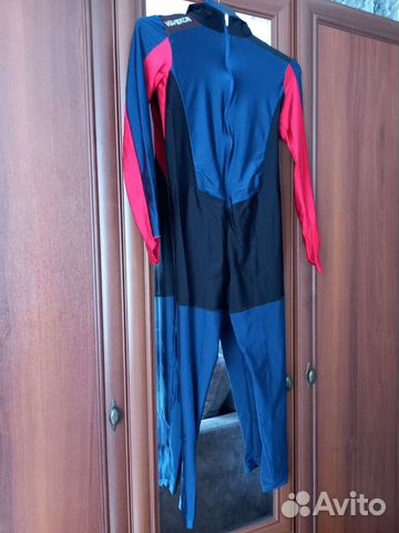 Два тренировочных комбеза для конькобежки р.42-44