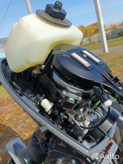 Лодка с мотором