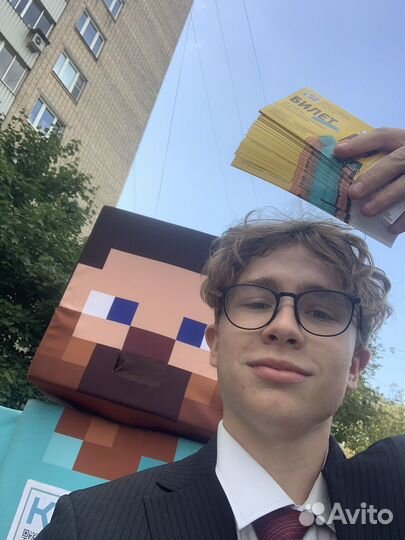 Харизматичные промоутеры / зазывалы