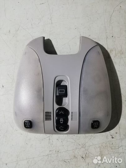 Плафон освещения салона передний Mercedes W220