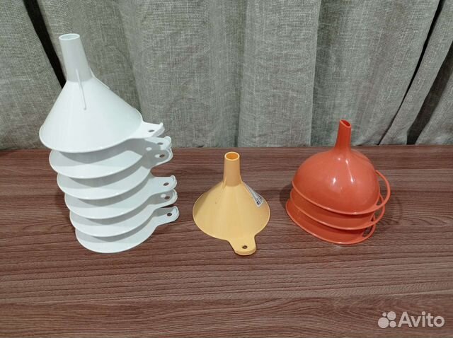 Воронки маленькие пластиковые