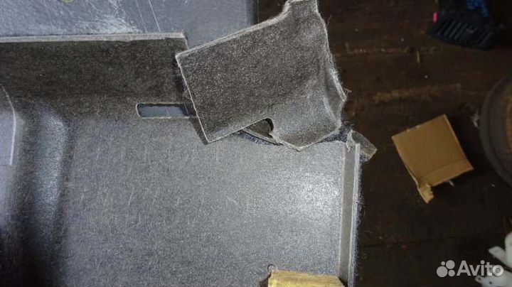 Полка багажника Toyota Platz NCP12 1NZ-FE