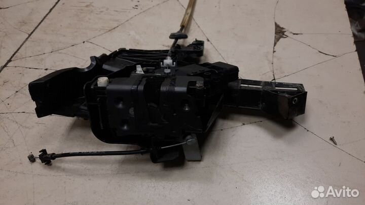 Замки двери задней левый Ford Focus