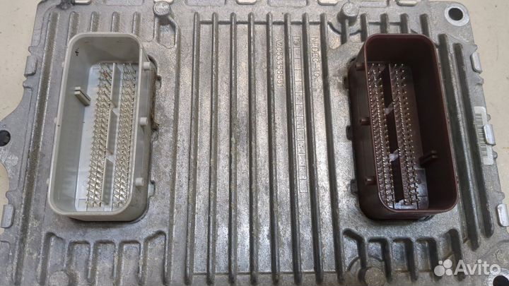 Блок управления двигателем Chrysler 300C 2011