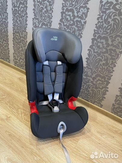 Автокресло britax romer advansafix III