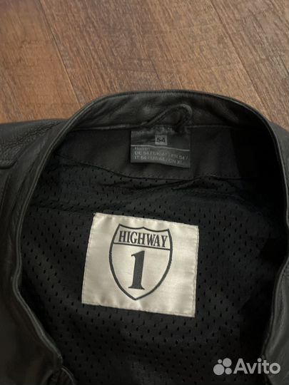 Куртка для мотоцикла кожанная б/у 54 р