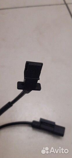 Датчик ABS задний правый Mitsubishi Outlander