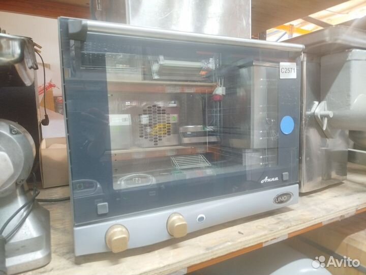 Конвекционая печь unox