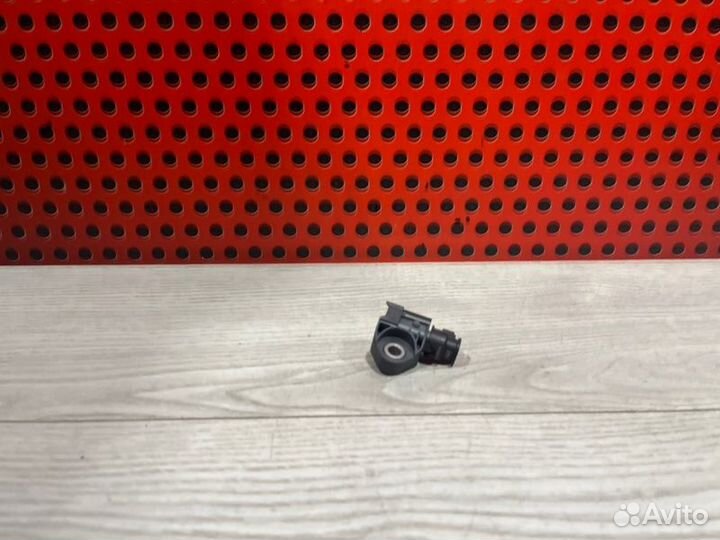 Датчик удара Bmw 5 G30 2018