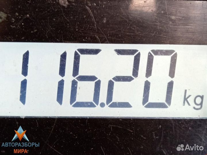 Болт Volkswagen Golf 3 2000