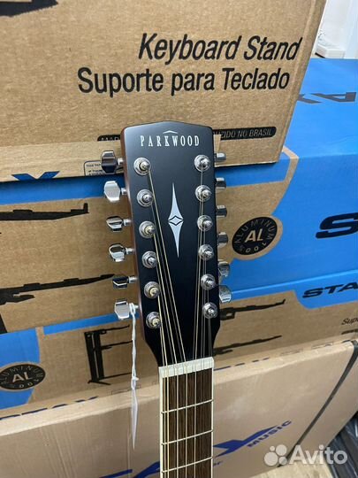 Акустическая гитара 12-струнная.Parkwood W81-12