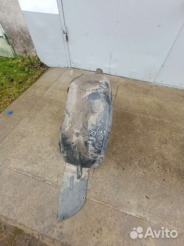 Peugeot 3008 задний правый локер