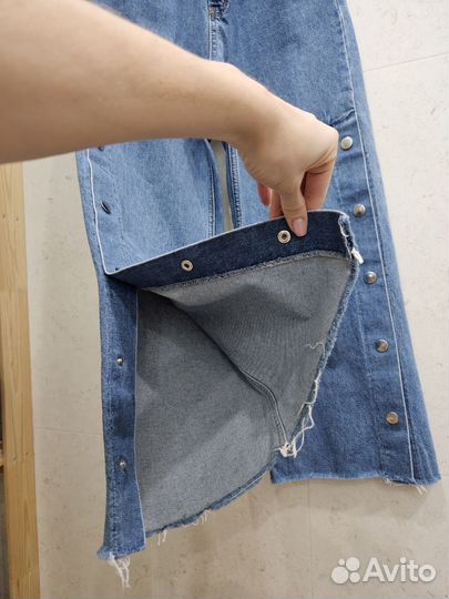 Джинсы кюлоты S широкие с заклепками