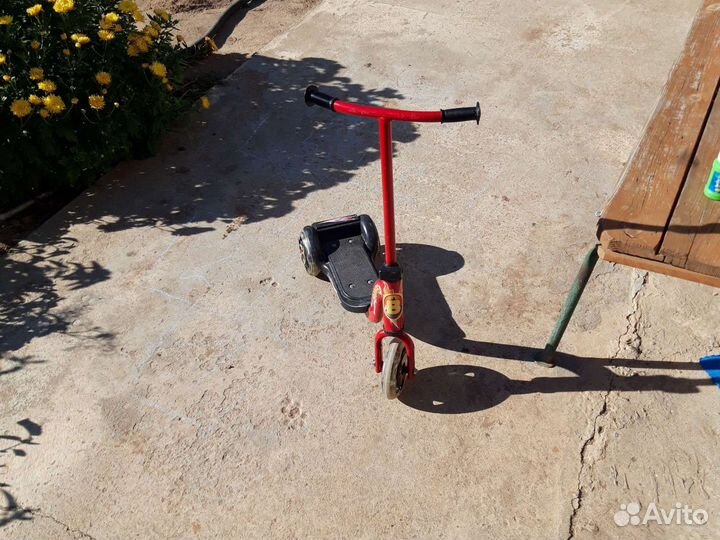 Самокат детский трехколесный бу