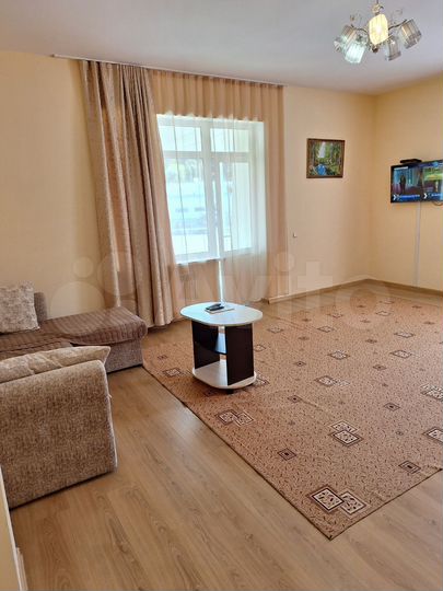 3-к. квартира, 150 м², 3/3 эт.