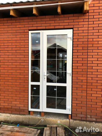 Пластиковые двери из пвх и Аl