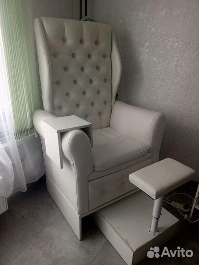 Педикюрное кресло- трон