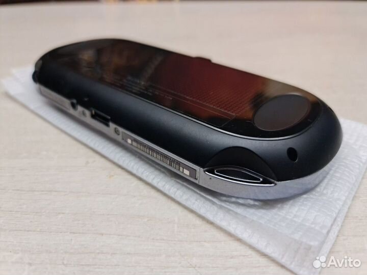 Sony Ps Vita+коробка прошитая+4GB+64GB+игры+обмен