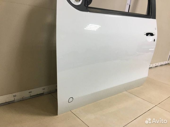 Дверь передняя левая Nissan Terrano