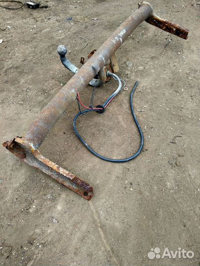 Фаркоп для Фольксваген Пассат б4 1994г