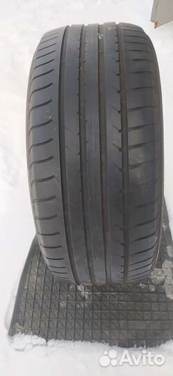 Goodyear EfficientGrip 225/55 R17 97Y