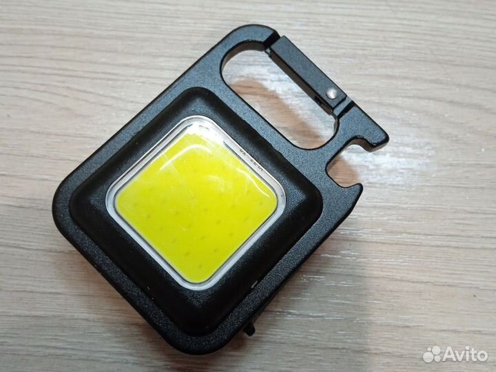 Фонарь-брелок