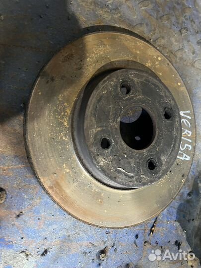 Тормозной диск передний Mazda Verisa Demio