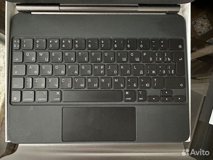 Клавиатура для iPad pro 11 Magic Keyboard