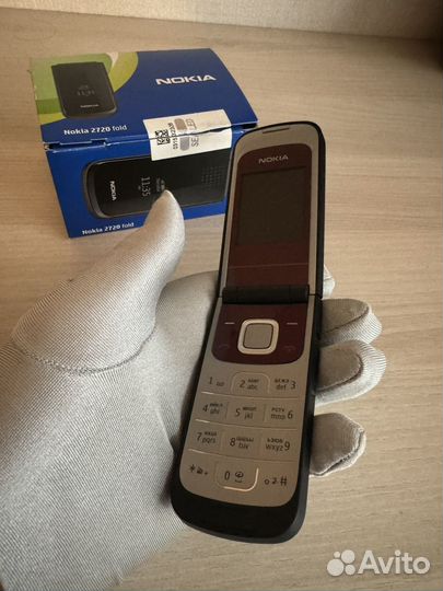 Nokia 2720 Fold