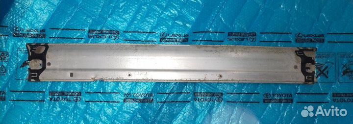 Задний усилитель Камри 40 Оригинал 2006-2011