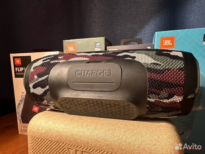 Колонка jbl charge 3