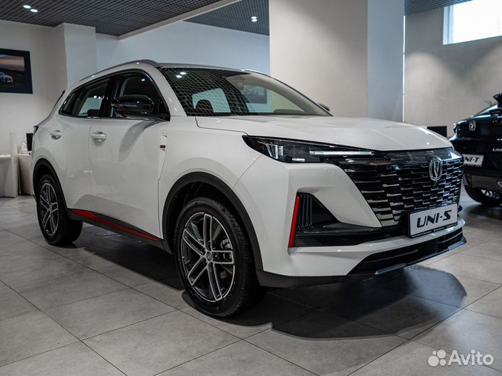 Changan UNI-S 1.5 AMT, 2024