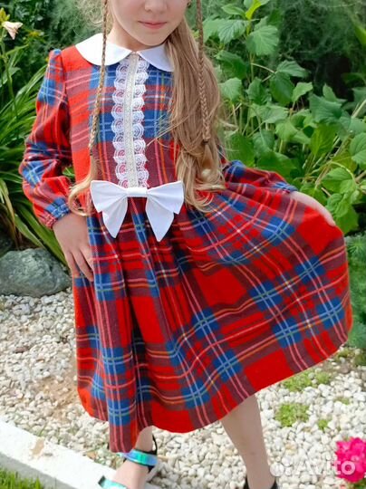 Платье для девочки 122