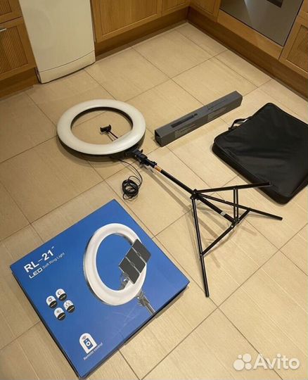 Кольцевая лампа