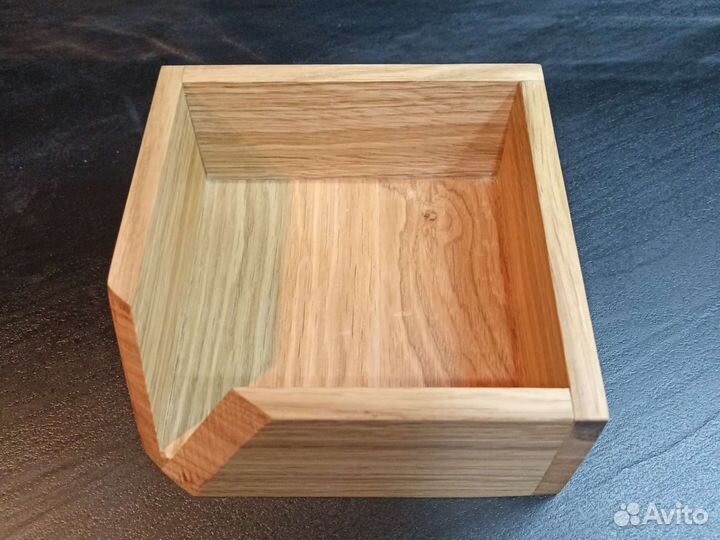 Салфетница деревянная