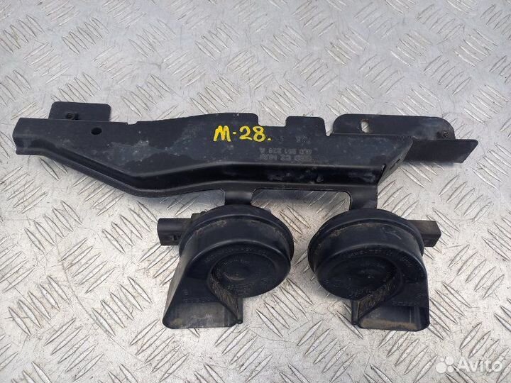 Сигнал звуковой Audi Q7 4LB 3.0 casa 240 Л.С