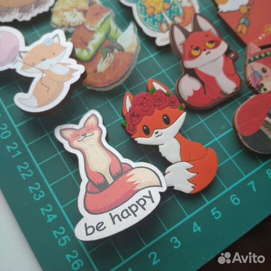 Деревянные значки