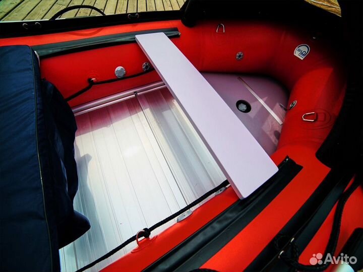 Лодка пвх Stormline Heavy Duty Al 700