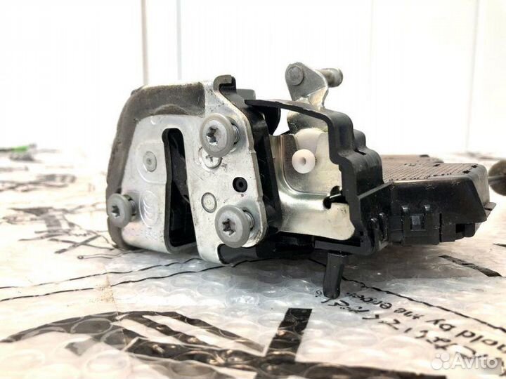 Замки двери задние Lexus Rx 3